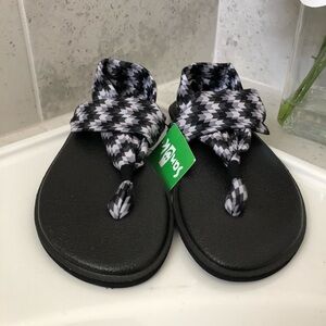 Sanuk Girls Lil Yoga Sling 2 Prints Size 6-7